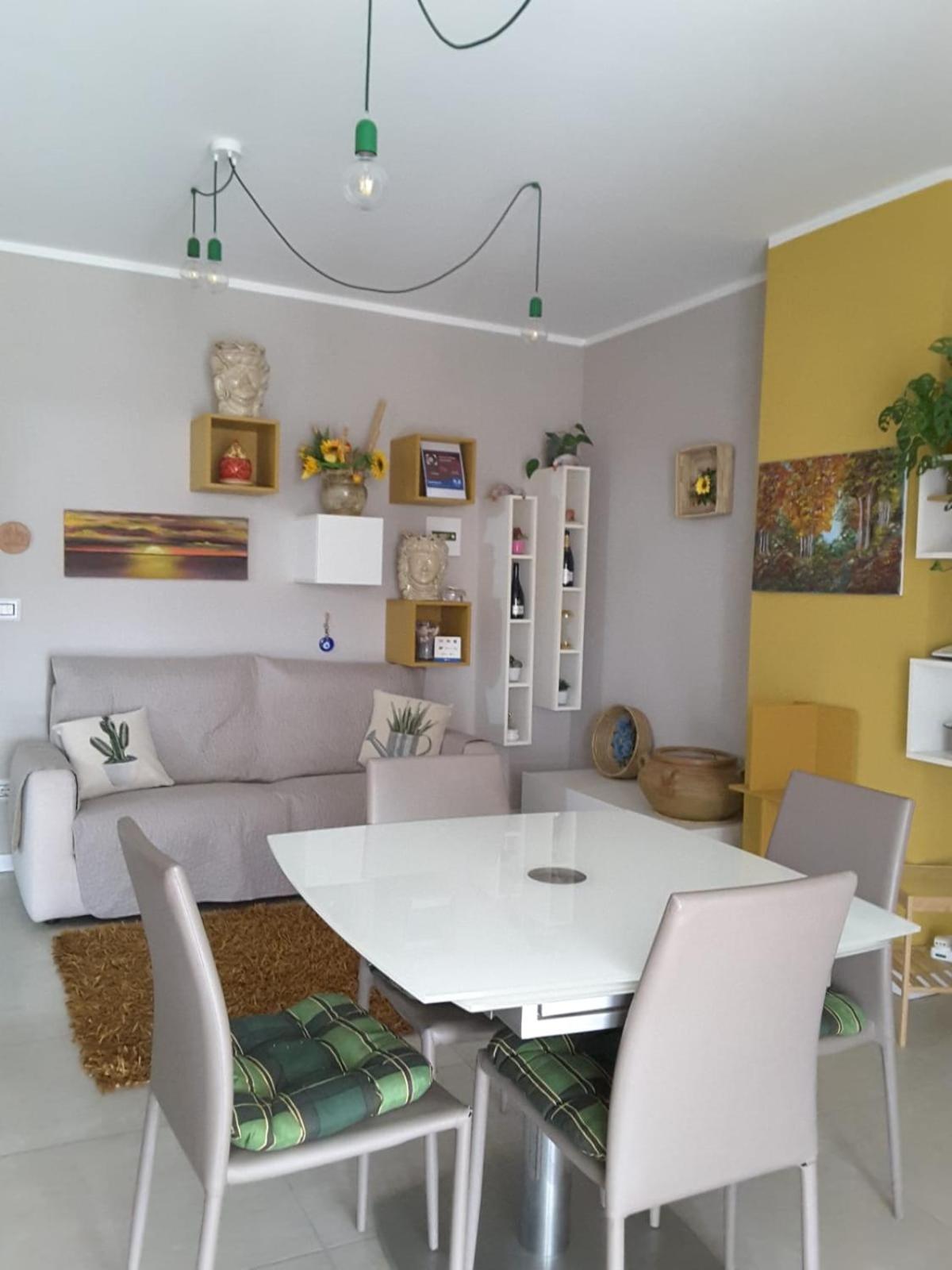 Lucrece Holiday Apartment Torino Exterior foto