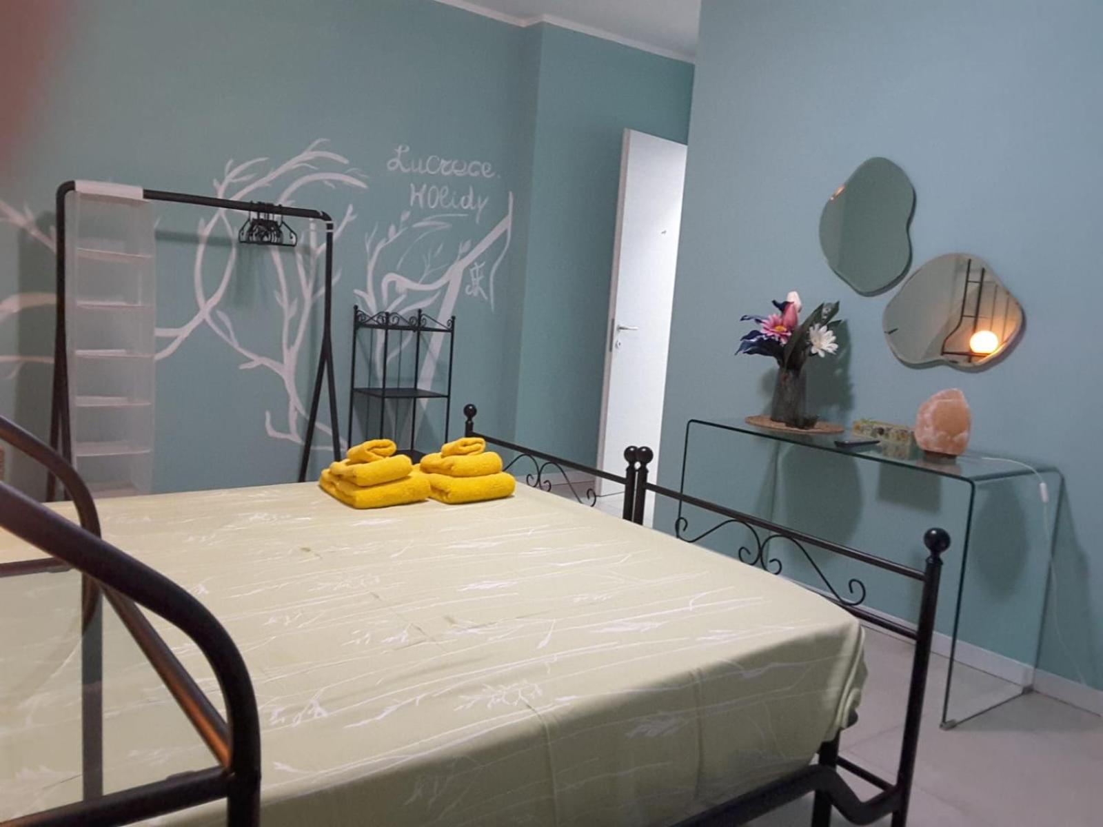 Lucrece Holiday Apartment Torino Exterior foto